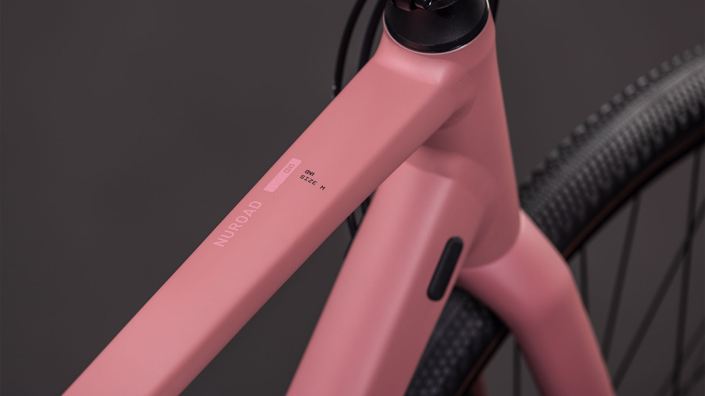 Cube Nuroad ONE ruby´n´puce (2026)