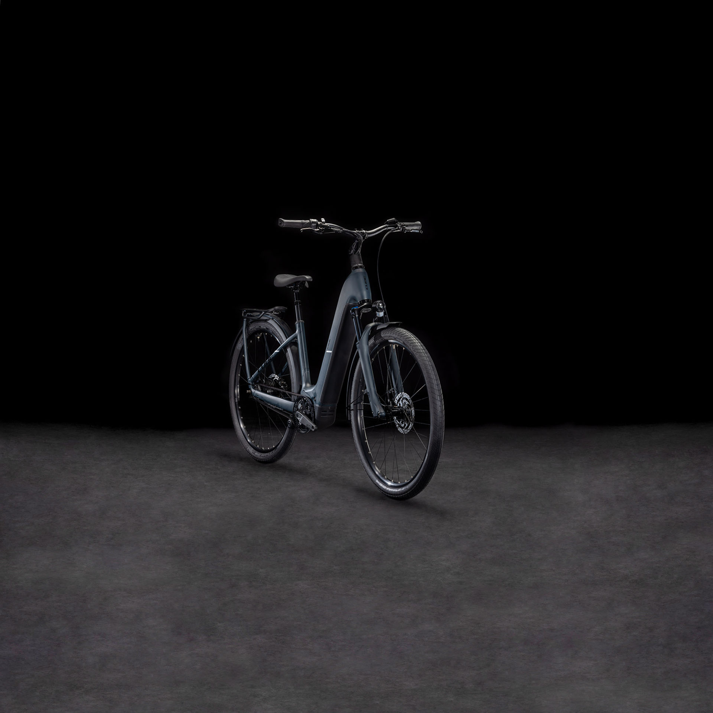 Cube Kathmandu Hybrid Comfort Pro 800 Wave 800 night´n´chrome