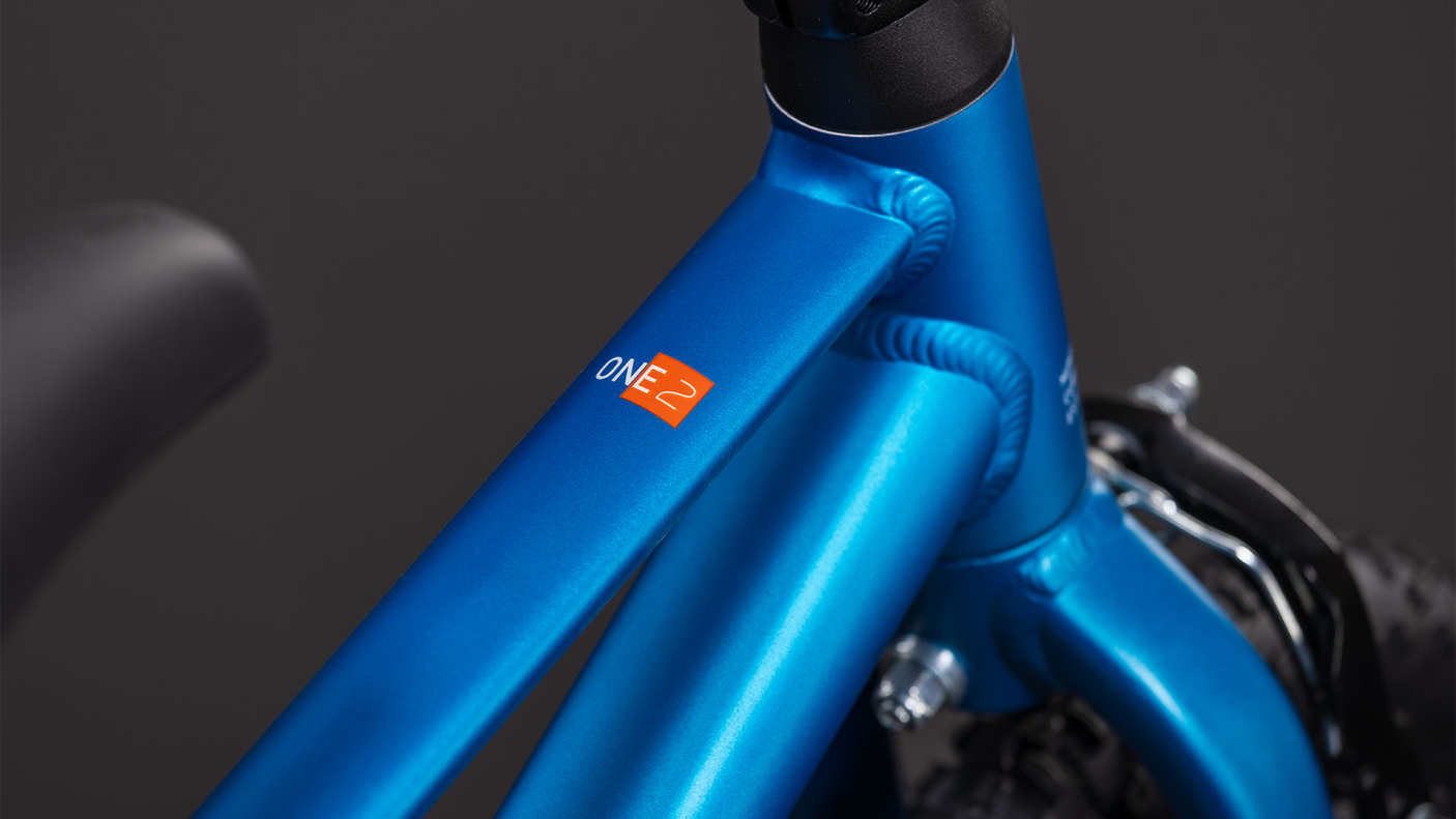 Cube Numove 120 RT topasblue´n´nebula (2026)