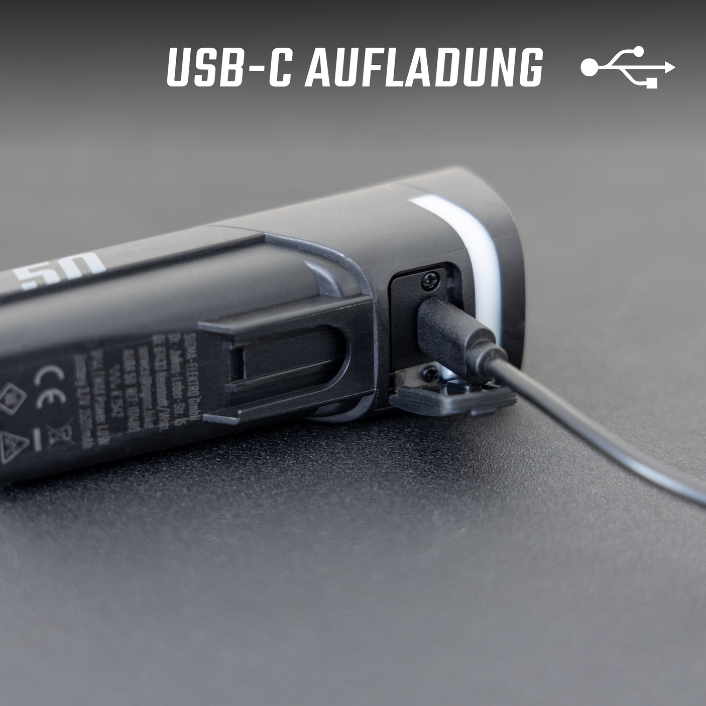 Sigma Aura 50 Voorlicht