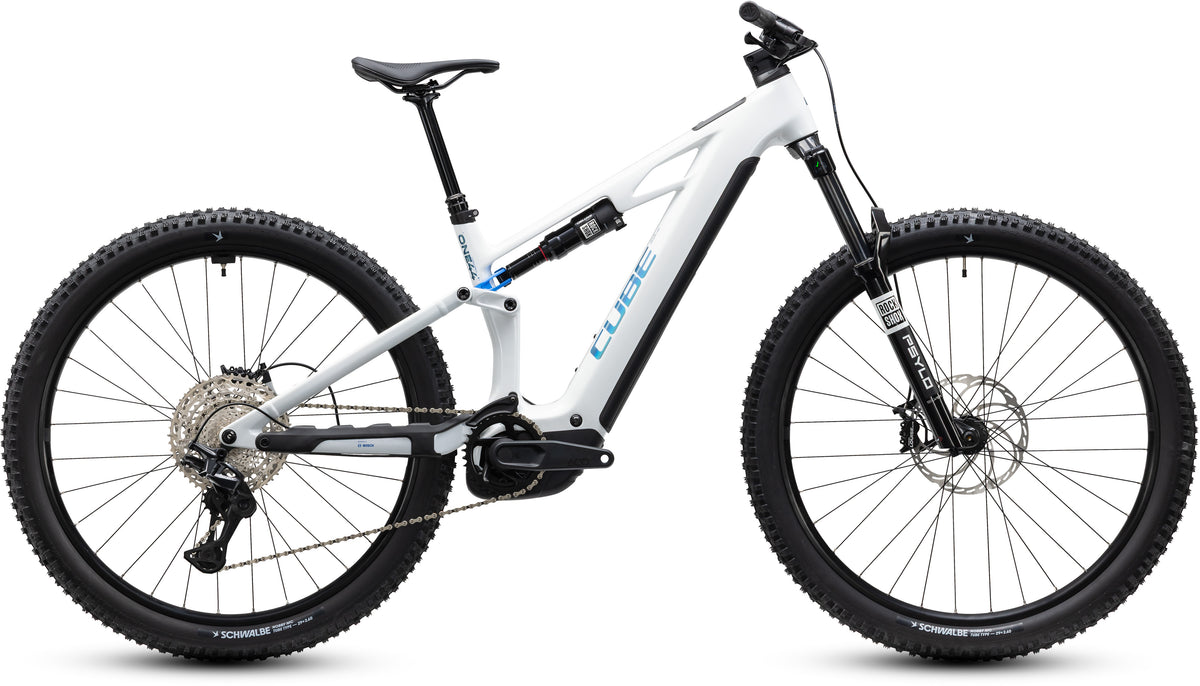 Cube Stereo Hybrid ONE44 HPC Pro 800 metallicwhite´n´blue (2027)