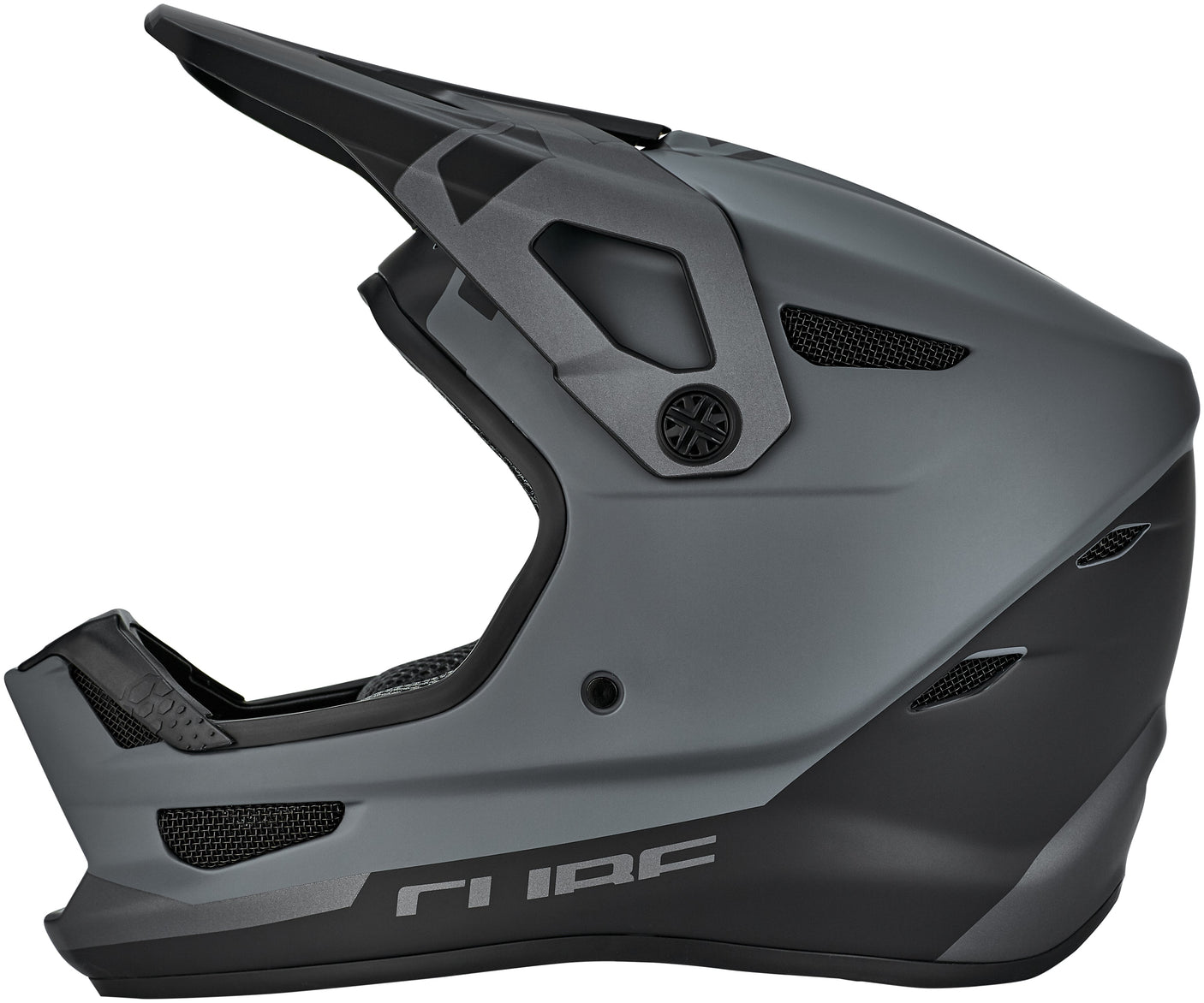 CUBE Helm STATUS X 100%