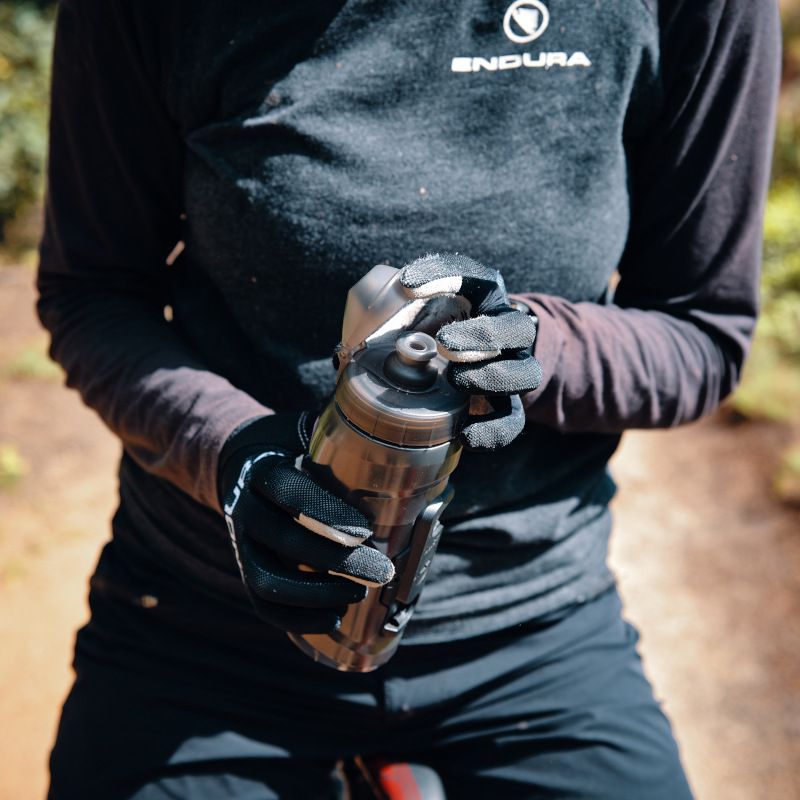 Fidlock Twist Single Bottle 590 incl. verbindingsstuk transparant/zwart