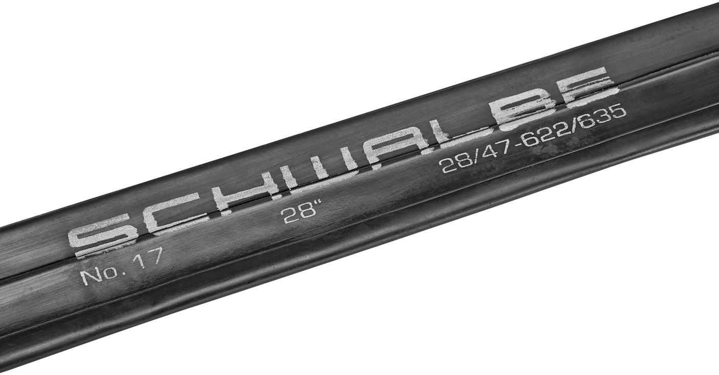 Schwalbe Touring SV17 zadeltas incl. bandenlichters & 28" binnenband