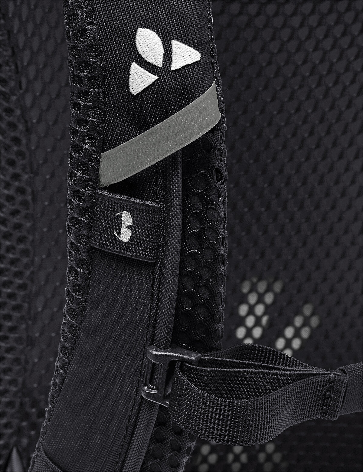 VAUDE Tremalzo 12 Rugzak Dames zwart