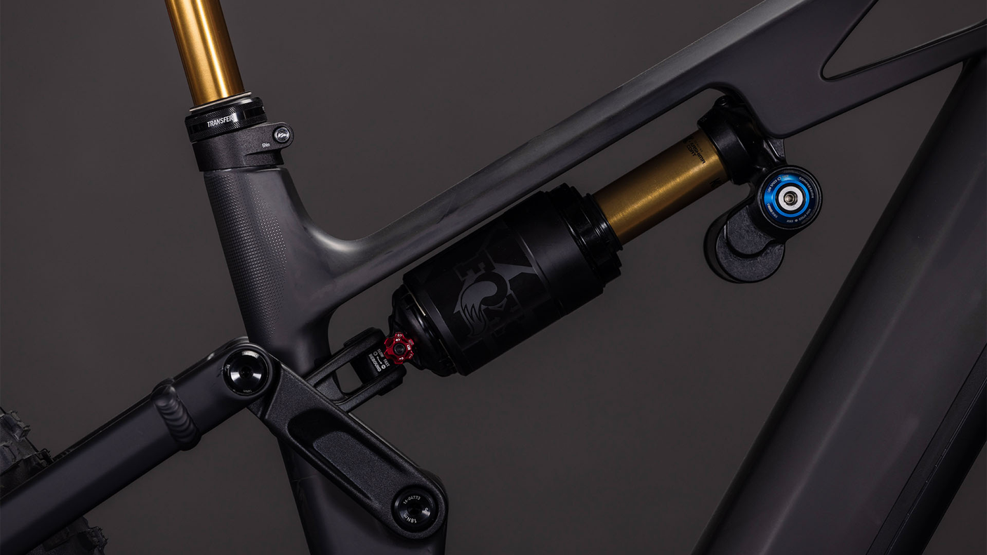 Cube Stereo Hybrid ONE77 HPC AT 800 carbon´n´goud (2026)