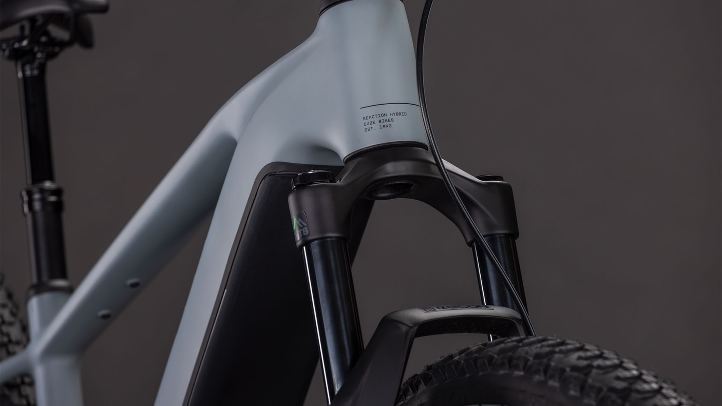 Cube Reaction Hybrid Race 800 vulcan´n´orange (2026)