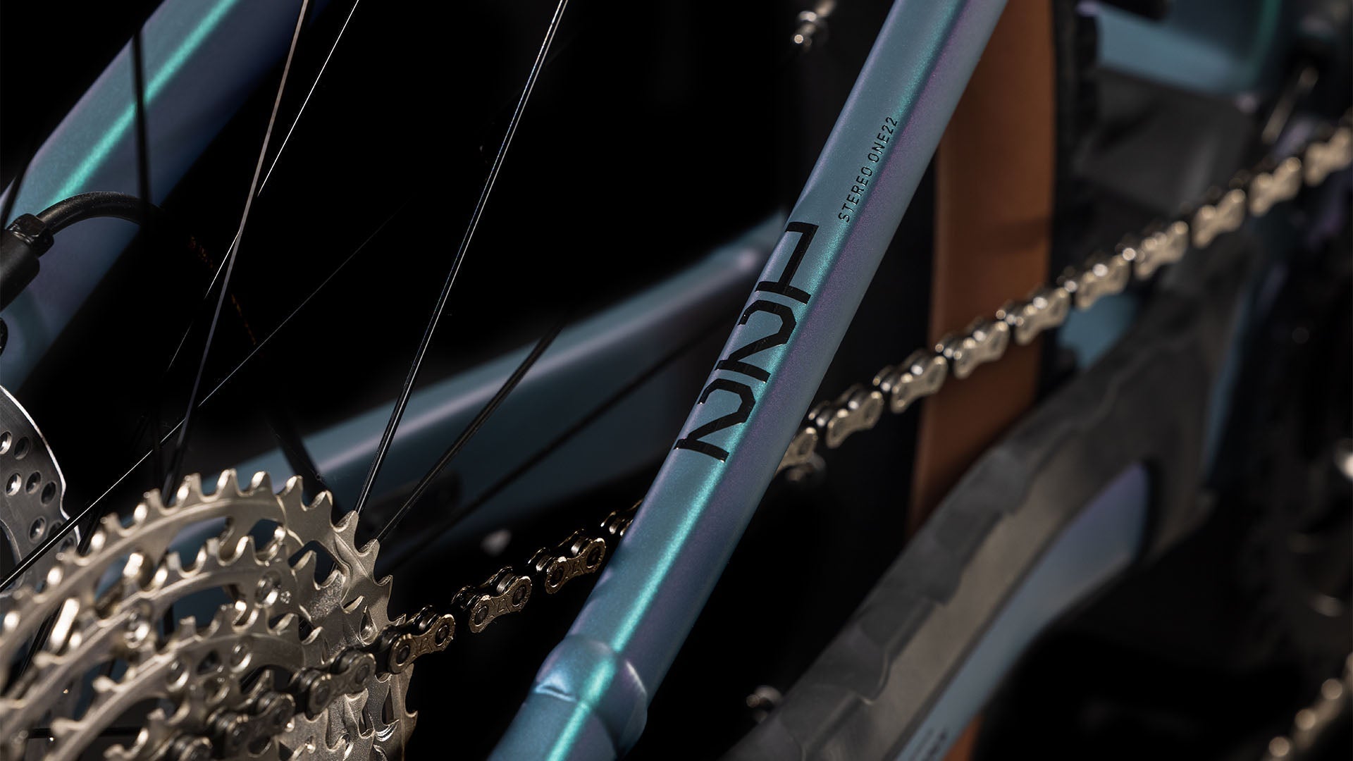 Cube Stereo Hybrid ONE22 Race 800 smaragdgroen´n´black (2025)