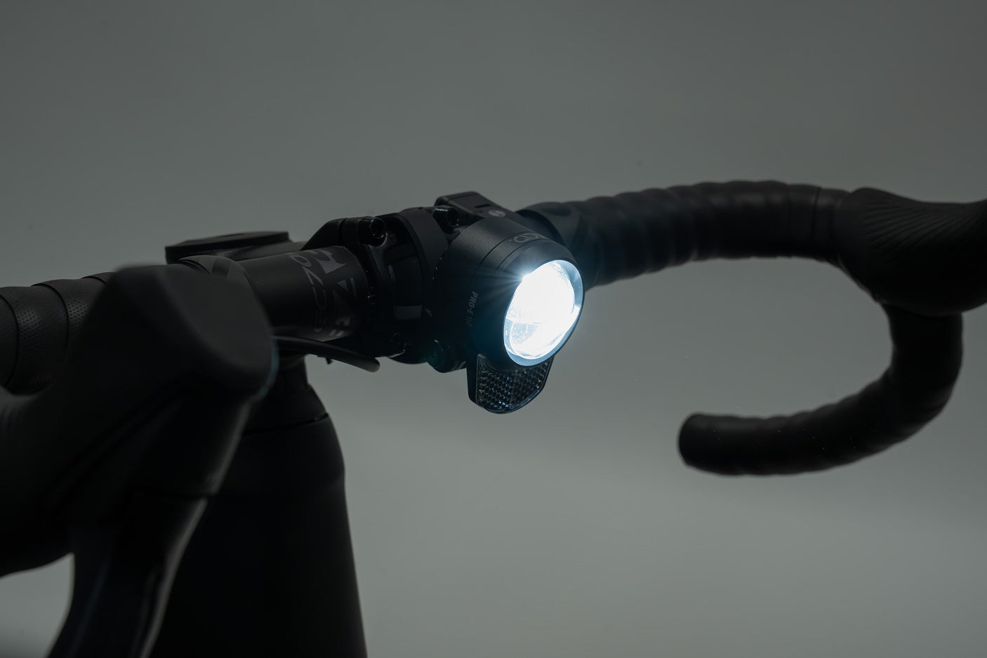 ACID E-Bike Voorlicht PRO-E 150 X-Connect black