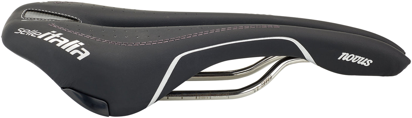 Selle Italia NOVUS Superflow Endurance zadel black