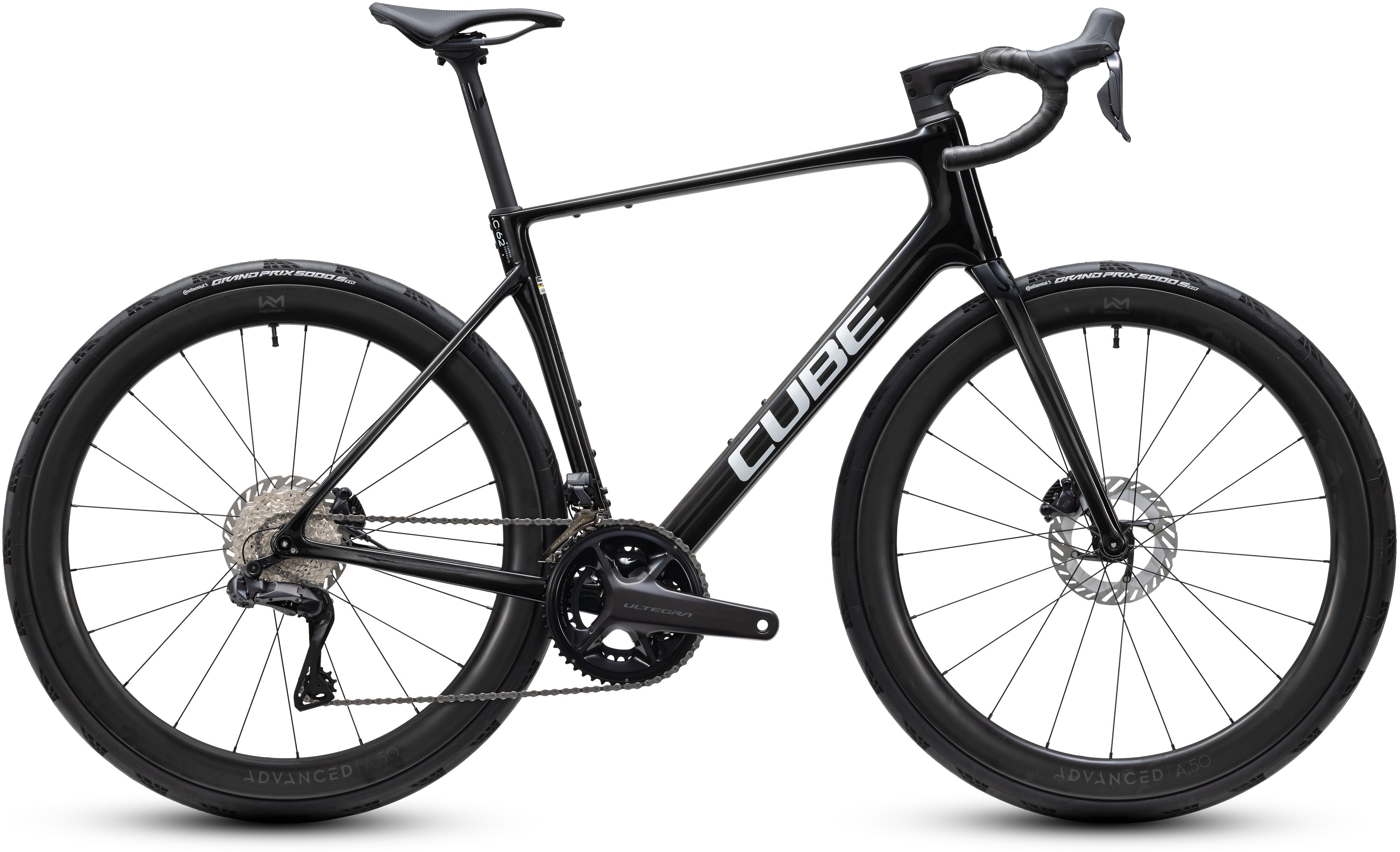 Cube Attain C:62 SLT carbon´n´wit (2027)