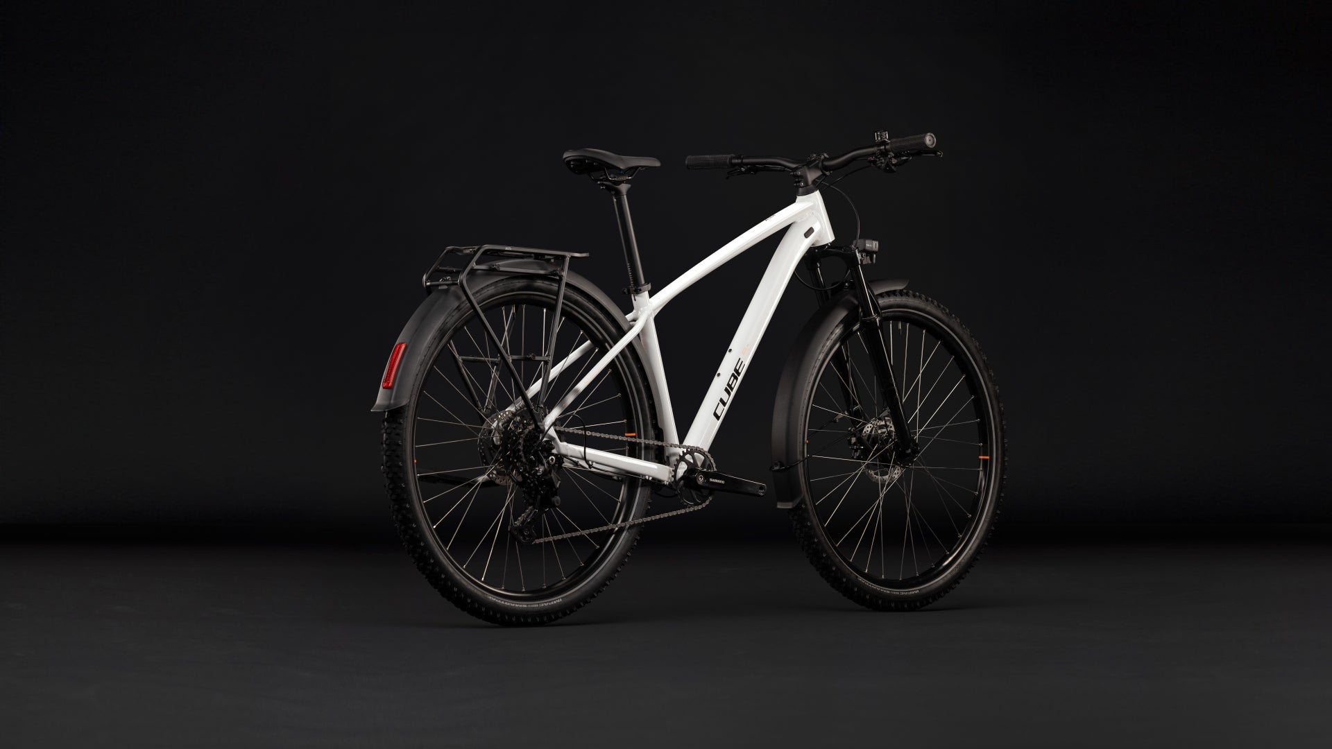 Cube Aim ONE FE metallicwhite´n´black (2027)