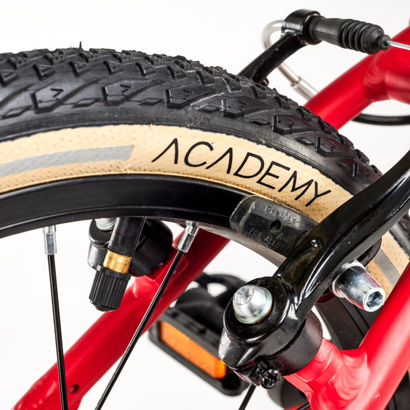 ACADEMY Graad 3 16" Rood (2025)