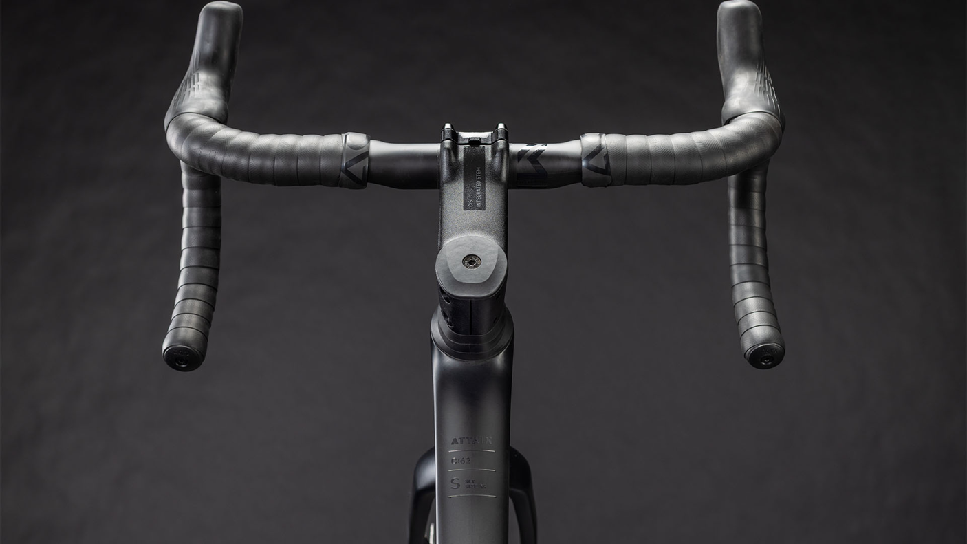 Cube Attain C:62 SLT carbon´n´coalchrome (2026)