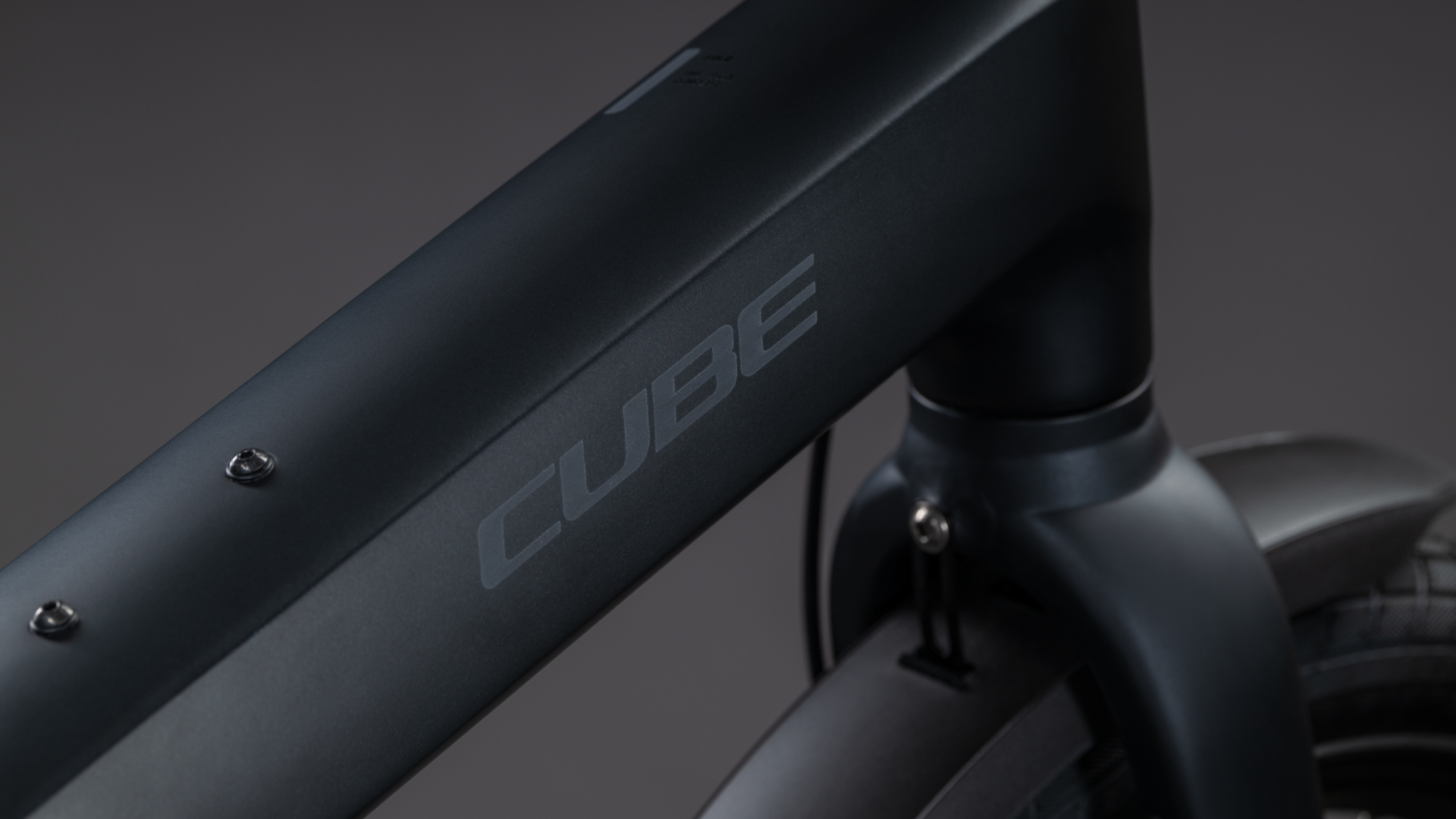 Cube Fold Hybrid 545 coal´n´reflex (2026)