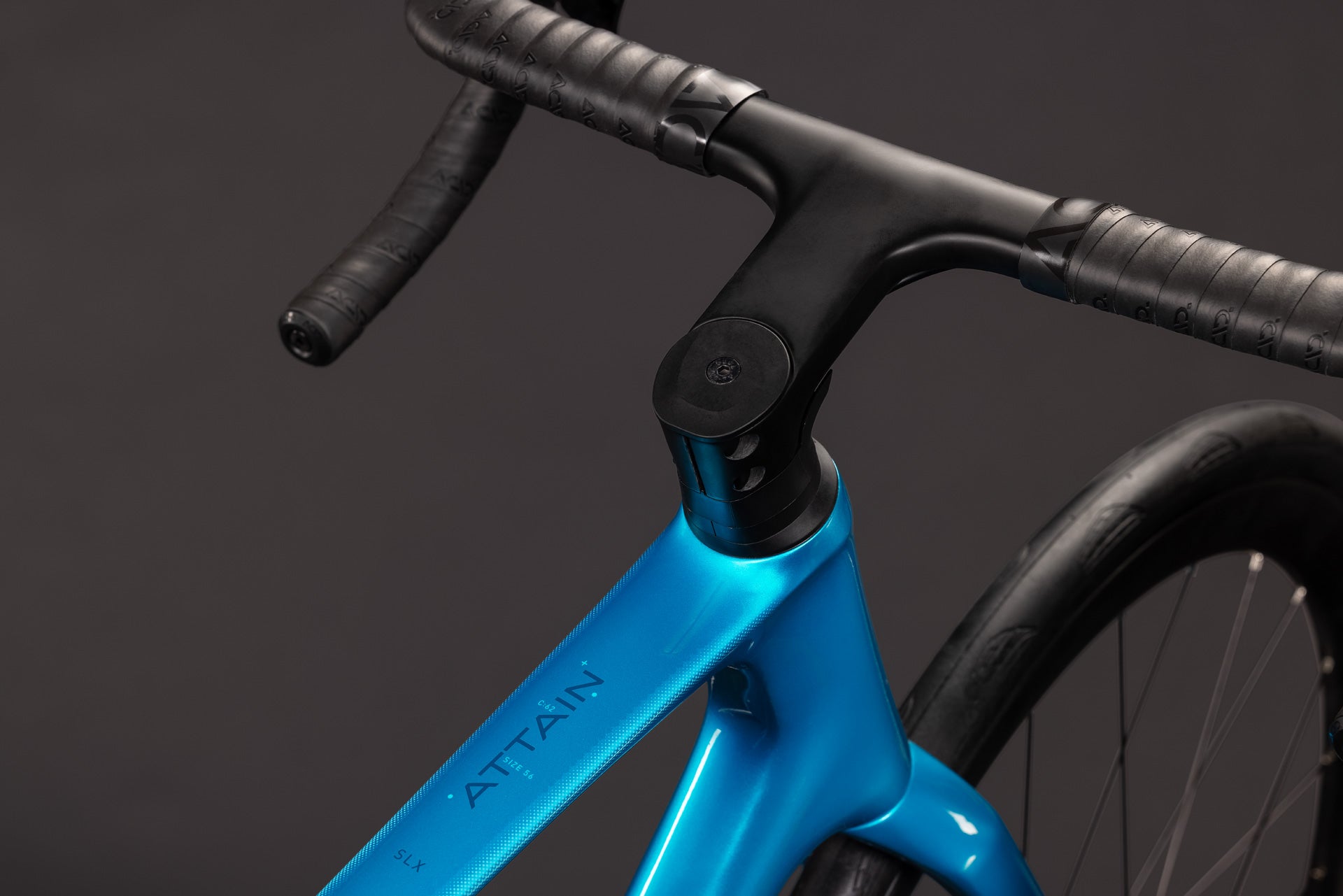 Cube Attain C:62 SLX bali´n´blue (2027)