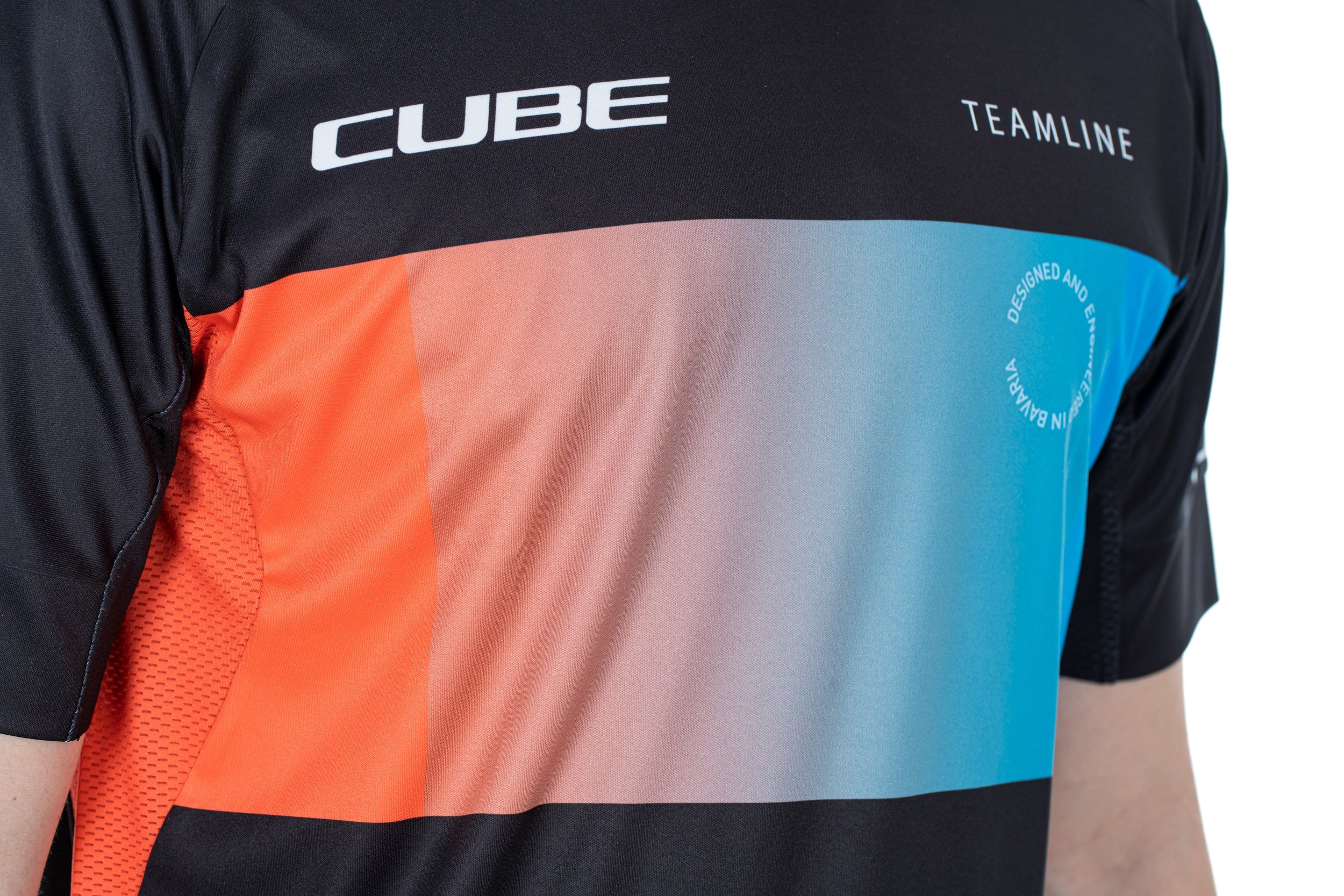 CUBE TEAMLINE jersey met ronde hals en korte mouw zwart'n'blauw'n'rood