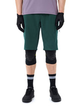 VAUDE Heren Loamer Base Cord Shorts deep pond
