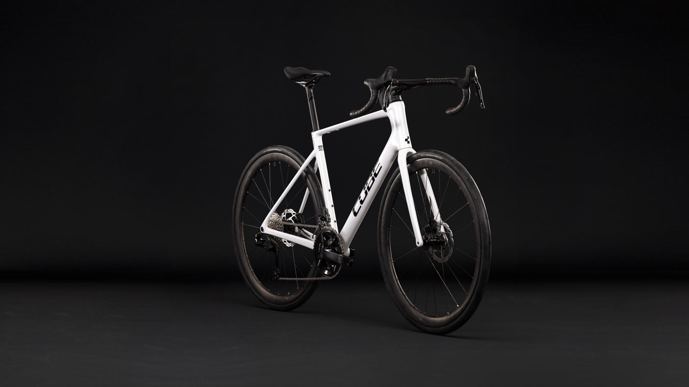 Cube Attain C:62 SLX metallicwit´n´black (2027)