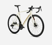 Orbea ORCA M30i Ivory White-Burgundy (Gloss)-Vulcano (Matt) (2025) – aktuelle Variante