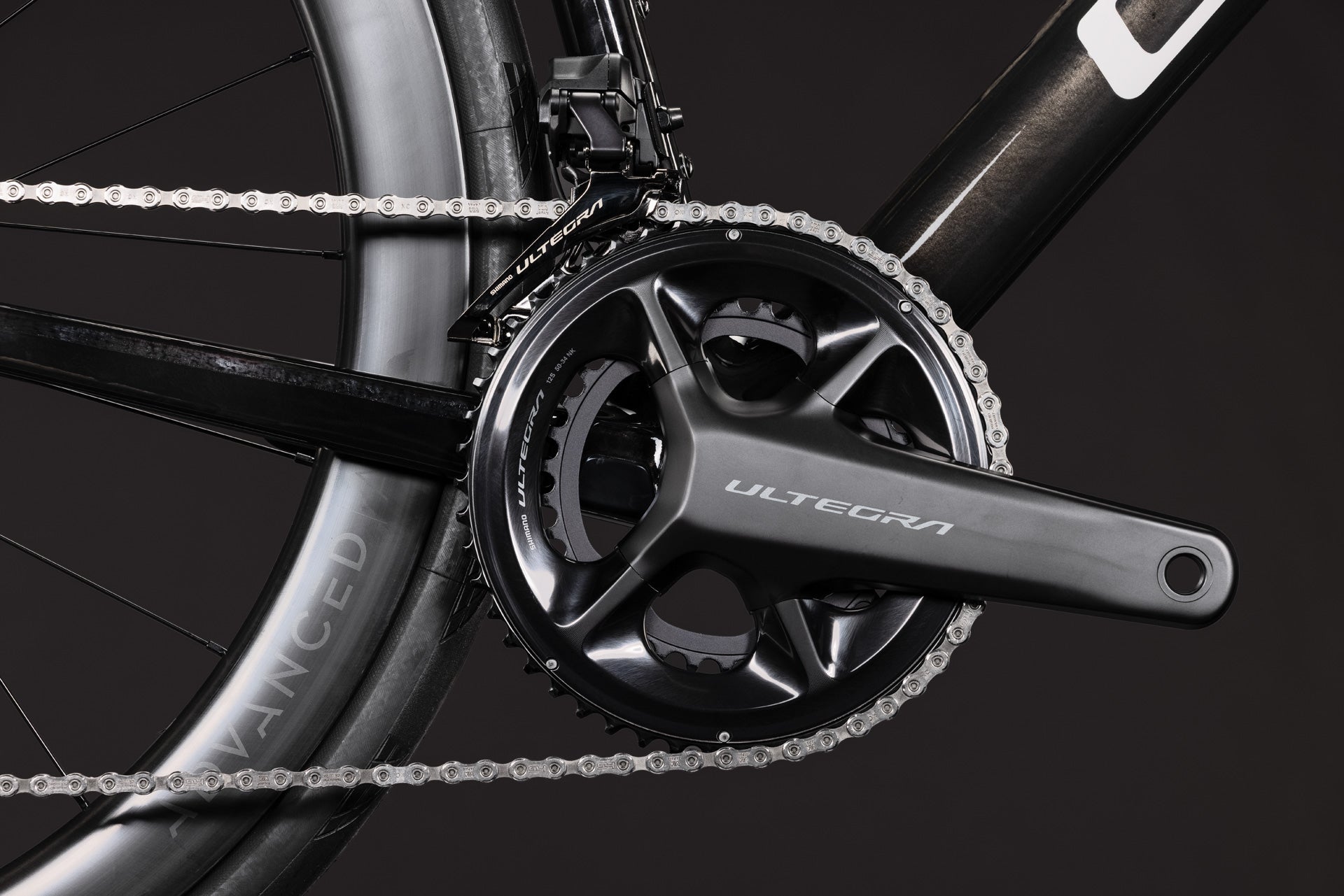 Cube Attain C:62 SLT carbon´n´wit (2027)