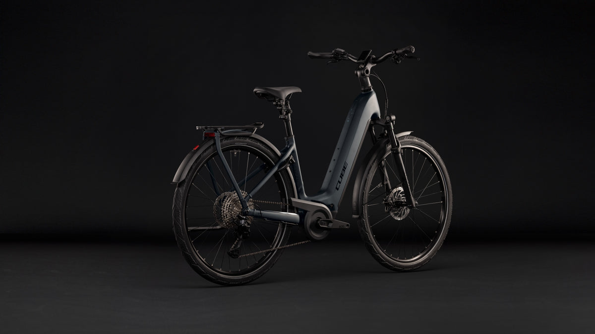 Cube Kathmandu Hybrid Pro 800 Easy Entry coal´n´black (2027)