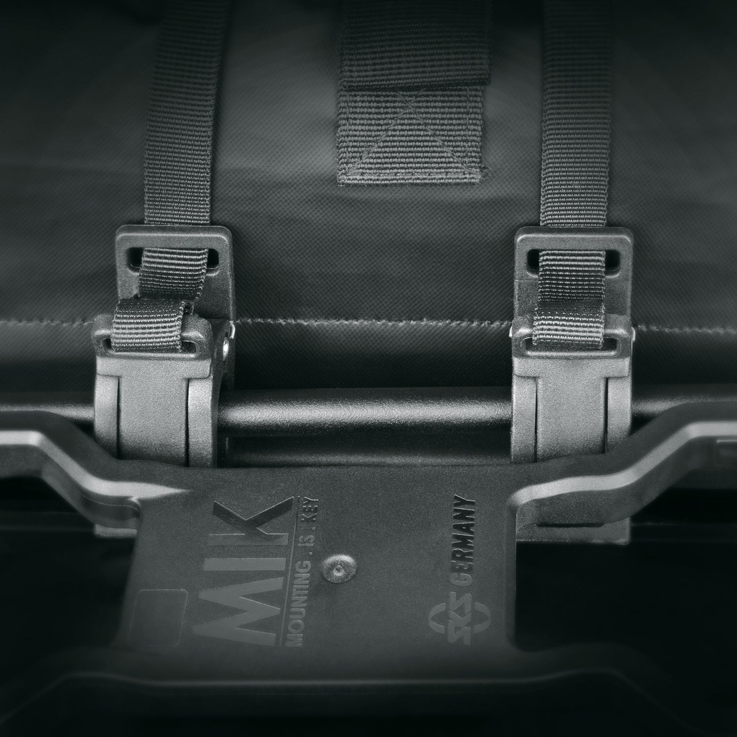 SKS Germany INFINITY URBAN SIDEBAG  Zand