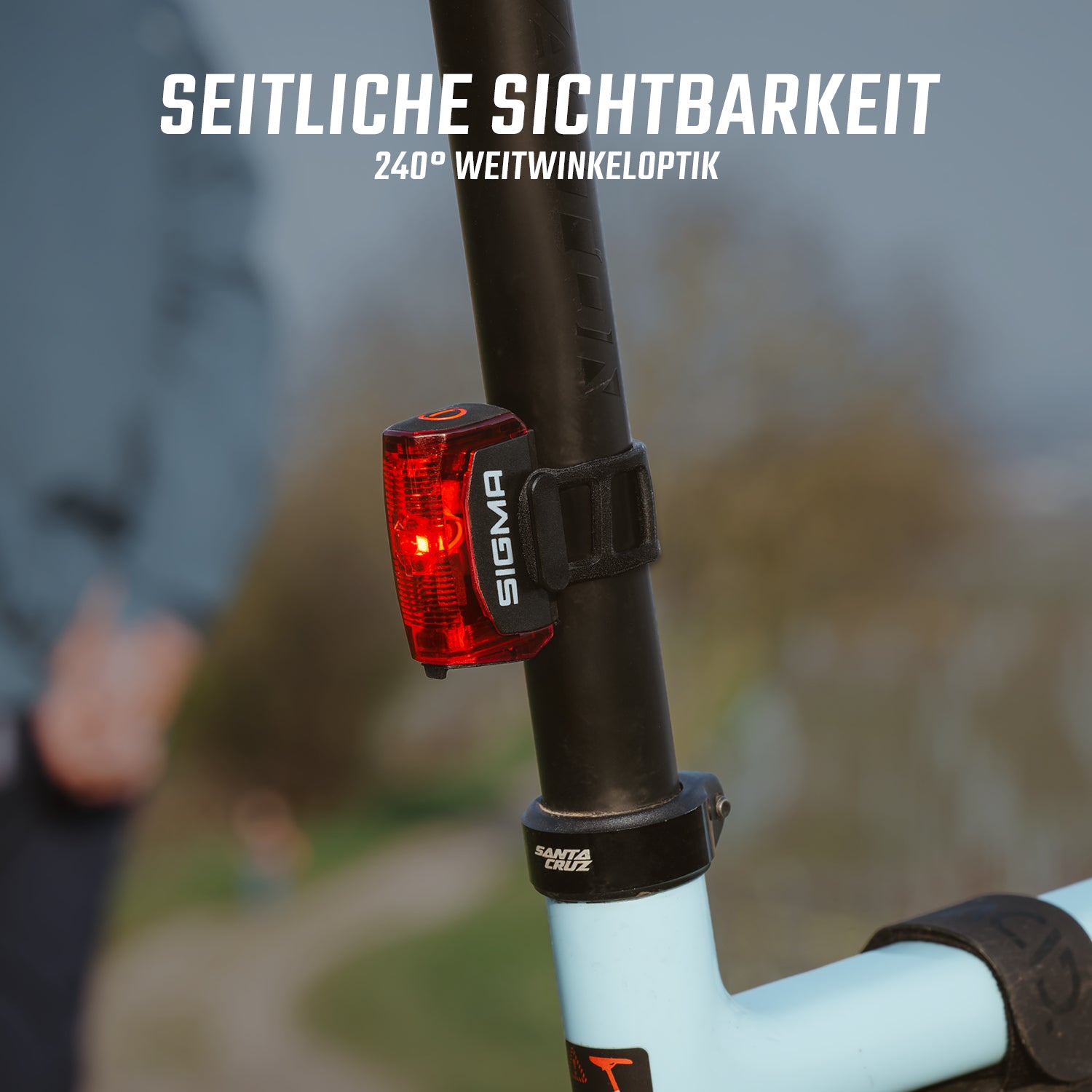 Sigma HIRO 30 achterlicht
