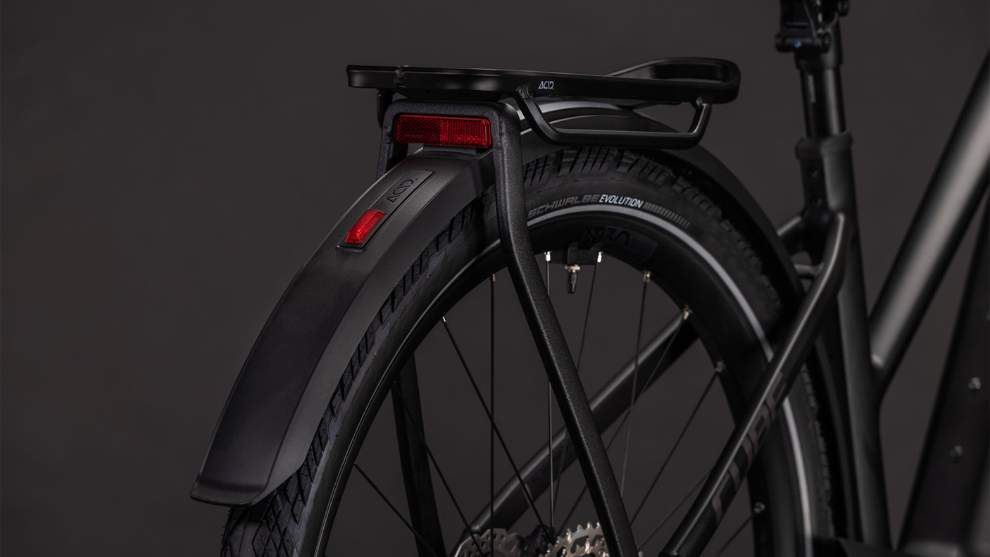 Cube Kathmandu Hybrid SLX 800 Trapez zilverstof´n´chroom