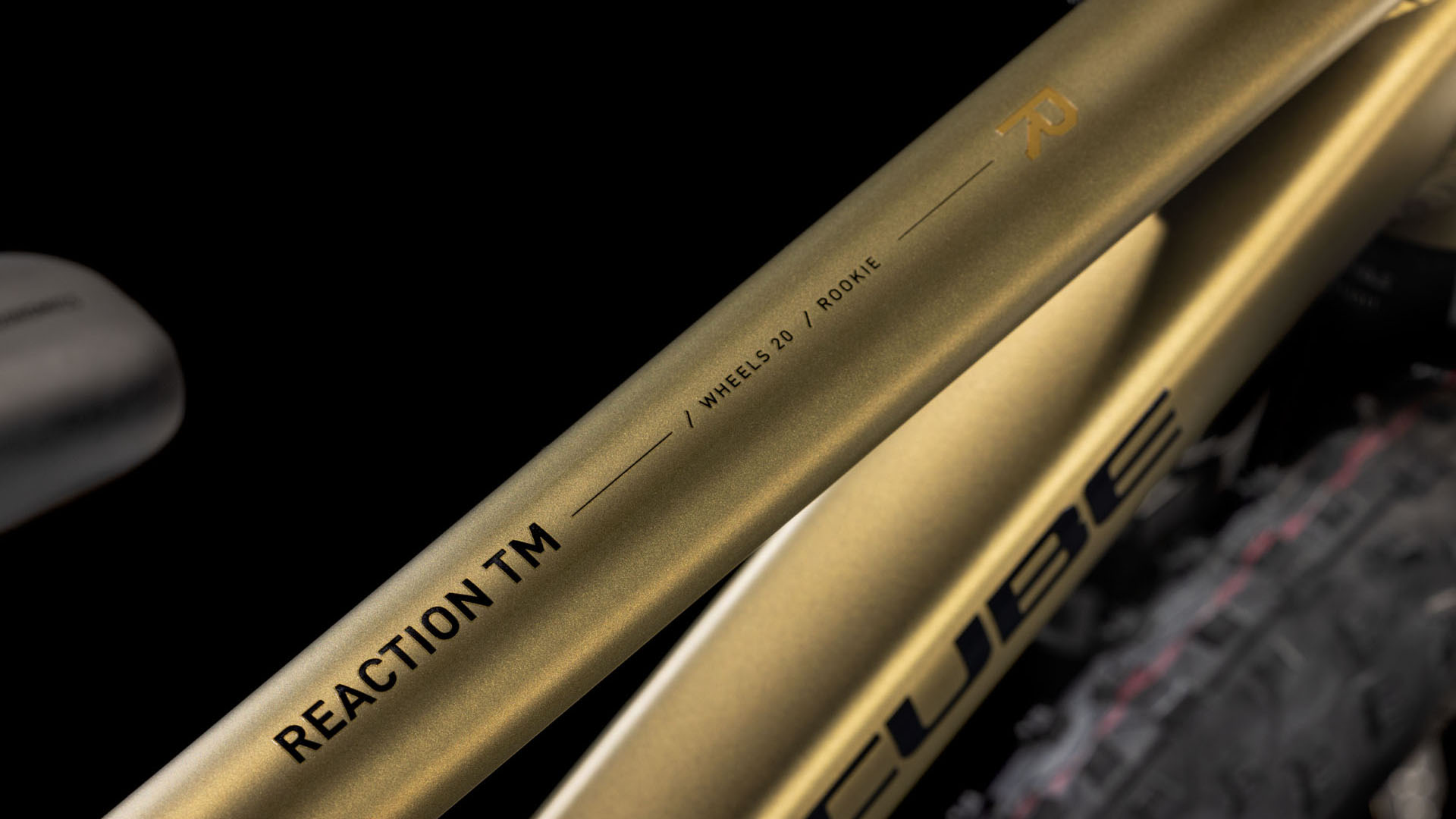 Cube Reaction 200 TM  goldenlime´n´black