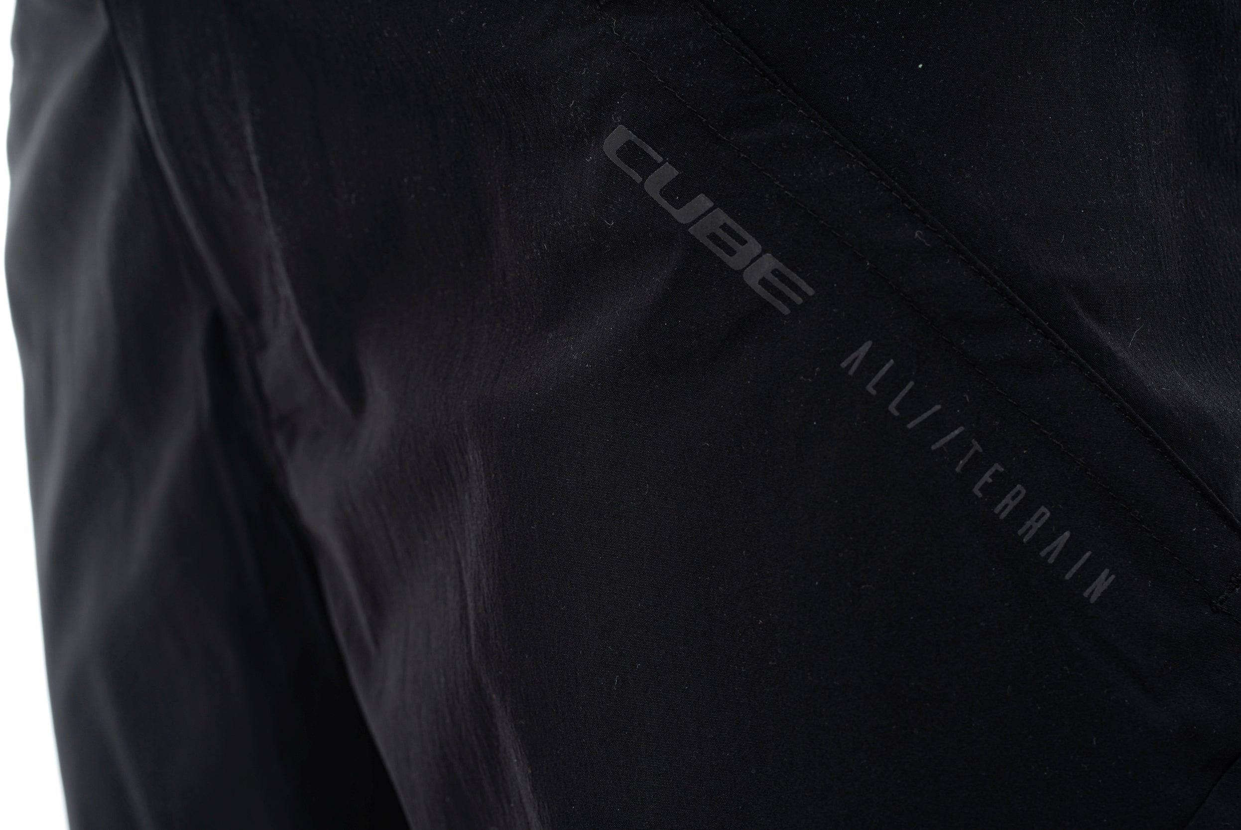 CUBE ATX WS wijde shorts