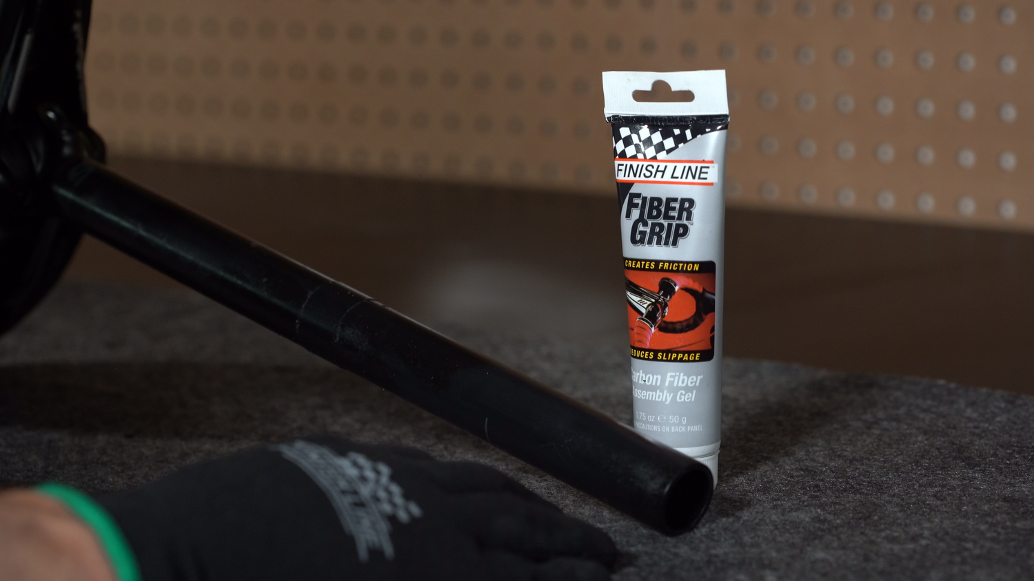 Finish Line Carbon Montagegel 50g Tube