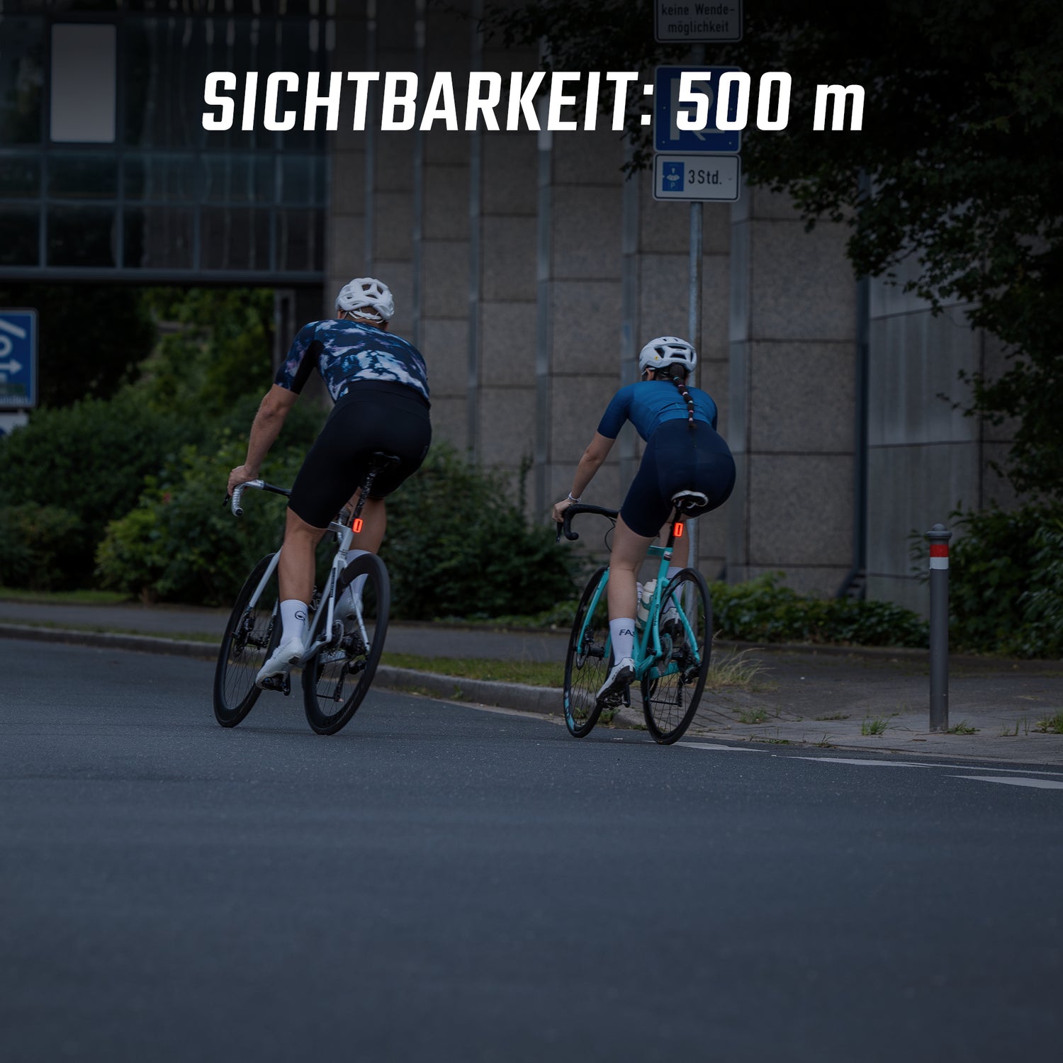 Sigma Hiro 70 achterlicht