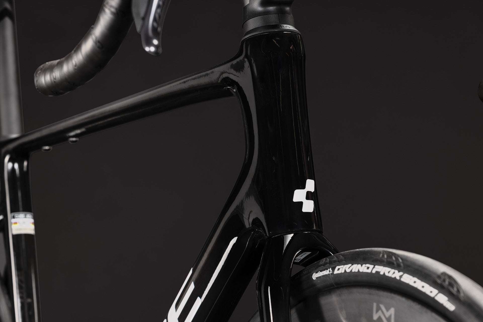 Cube Attain C:62 SLT carbon´n´wit (2027)