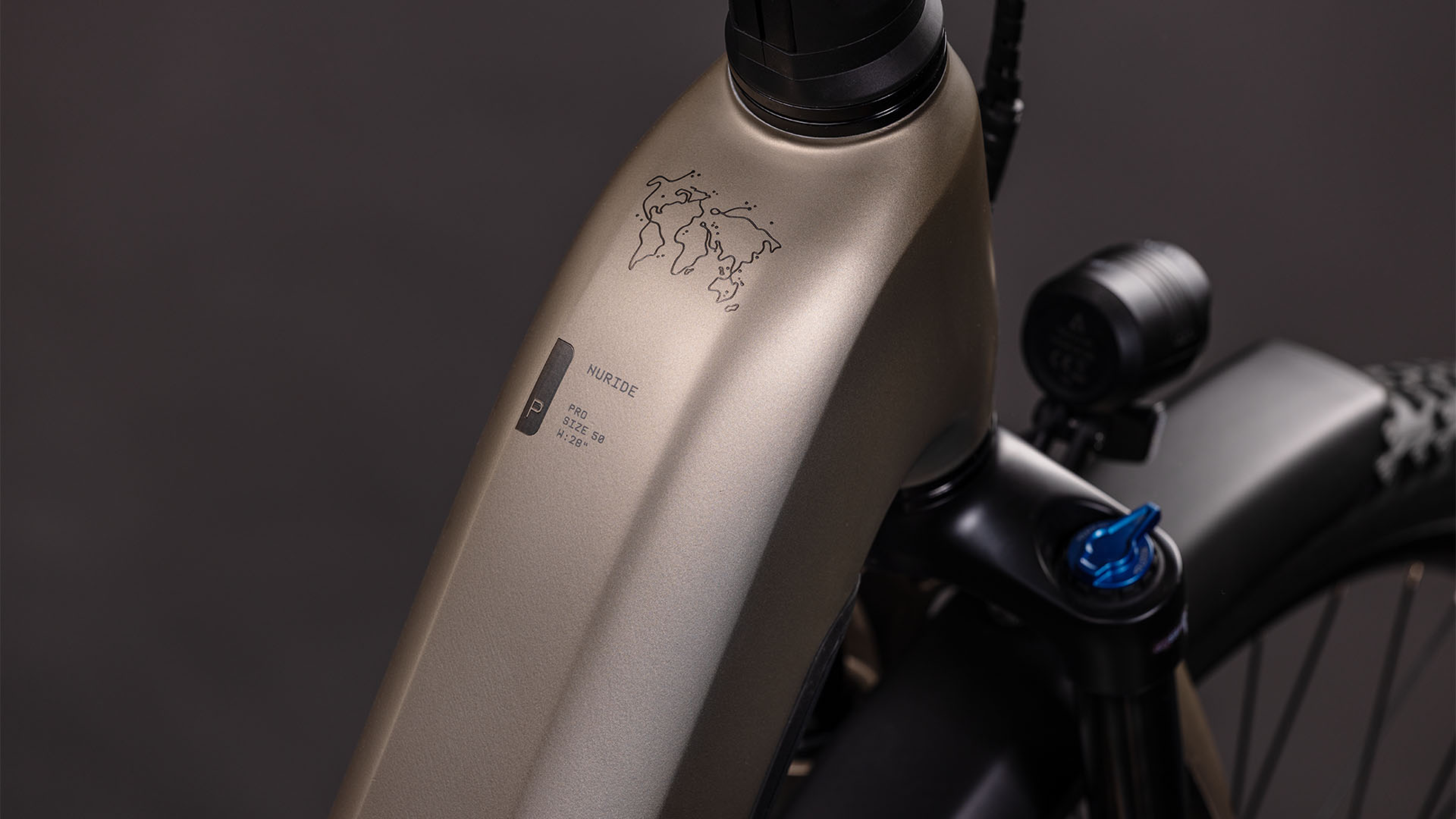 Cube Nuride Hybrid Pro 600 Easy Entry flashstone´n´chrome (2026)