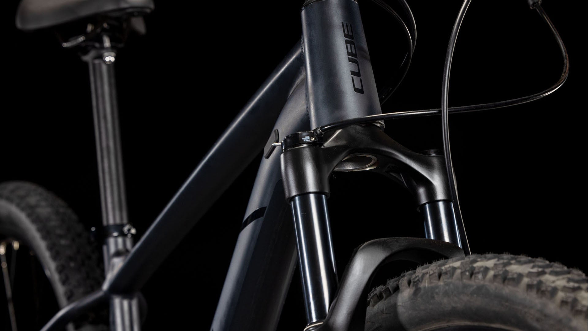 Cube Attention SLX zwartmetal´n´black (2025)