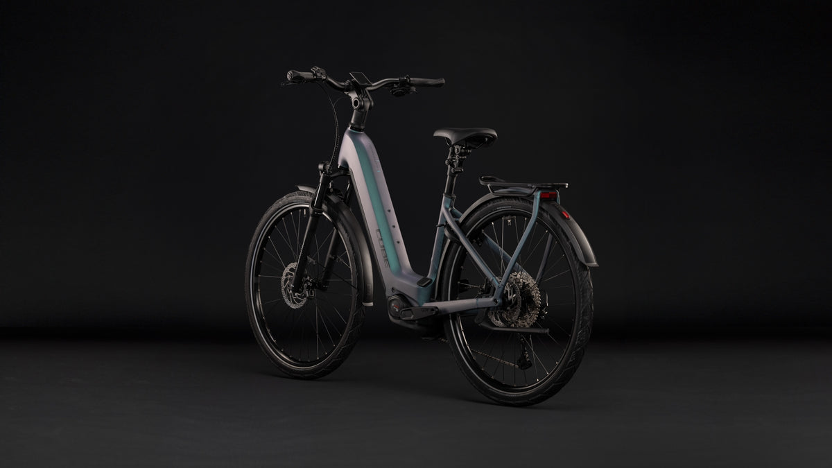 Cube Kathmandu Hybrid Pro 800 Easy Entry smaragdgroen´n´black (2027)