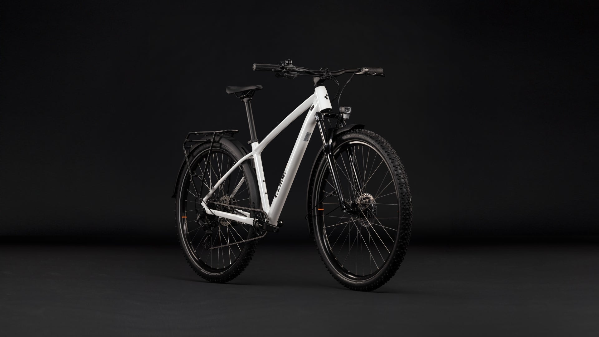 Cube Aim ONE FE metallicwhite´n´black (2027)