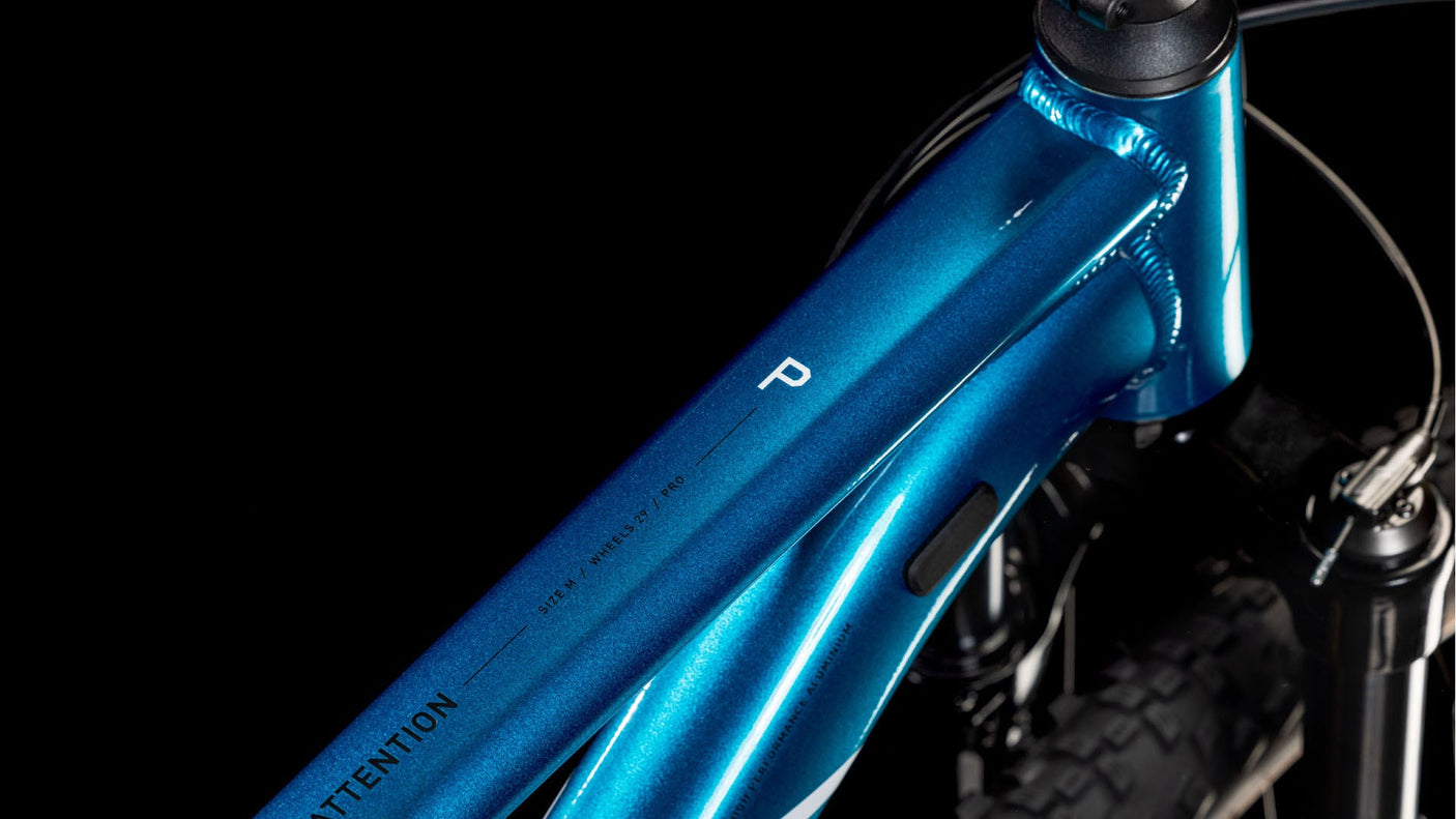 Cube Attention Pro metallic teal´n´wit (2025)