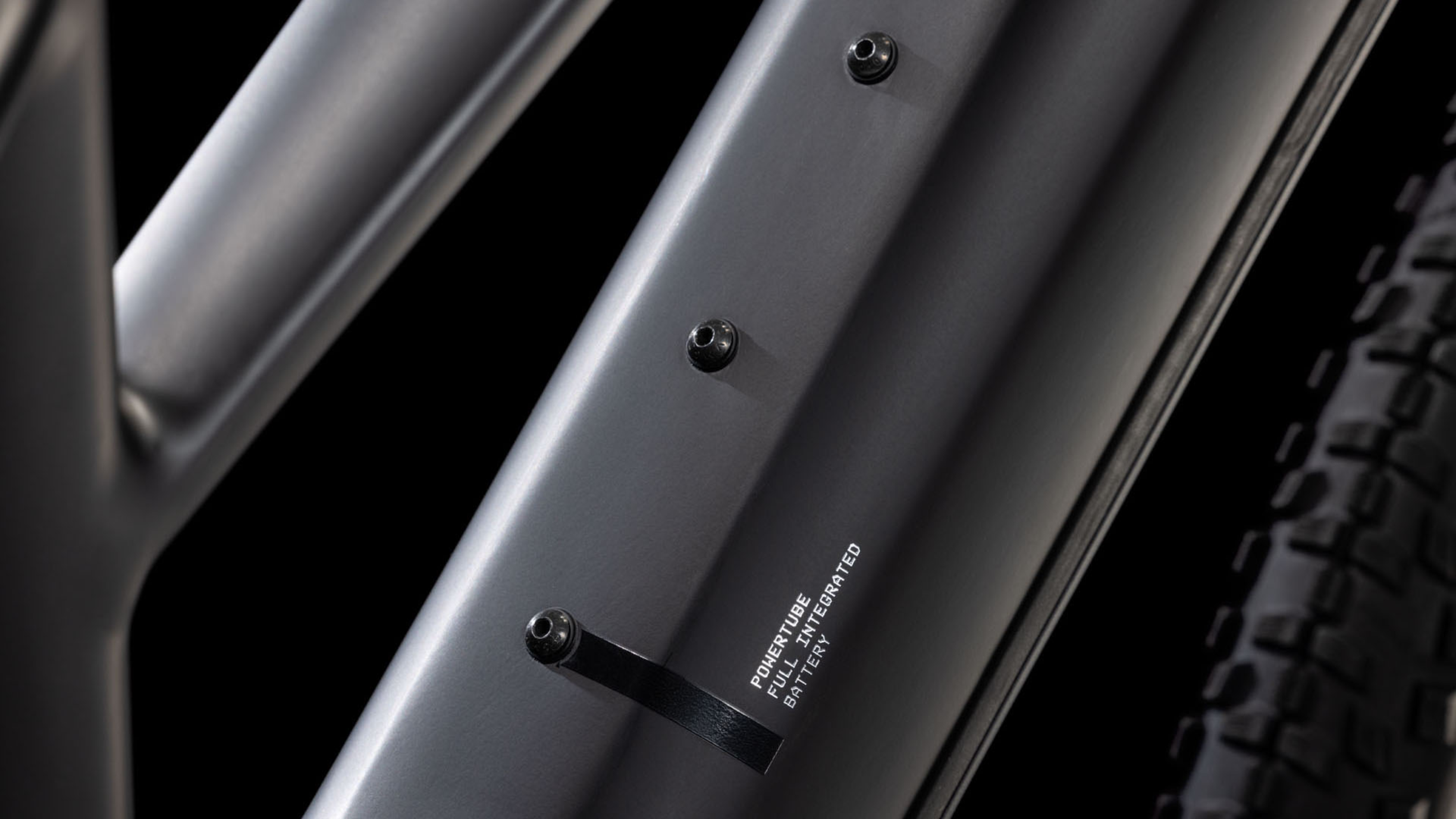 Cube Reaction Hybrid Race 800 Trapez zwart´n´metaal