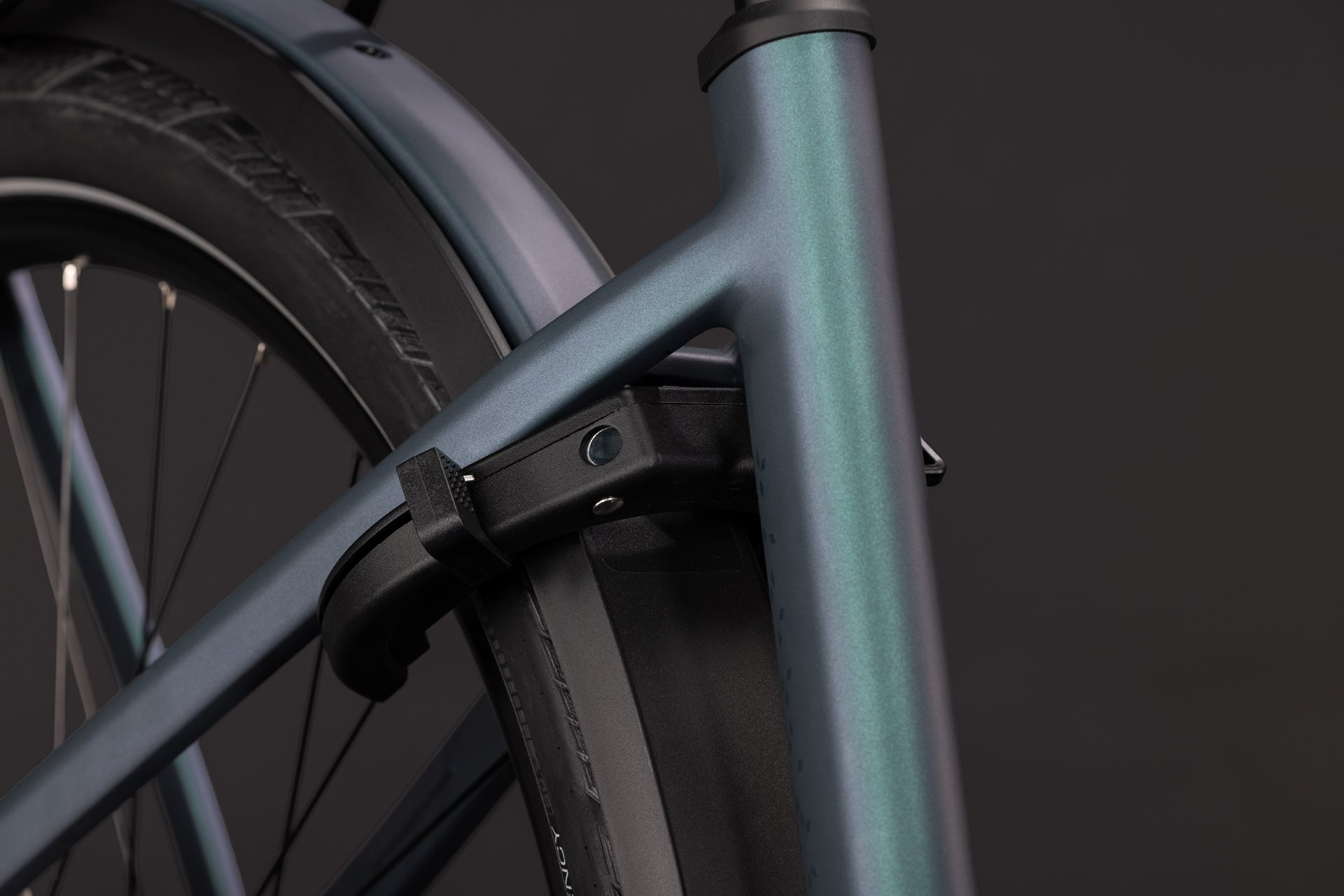 Cube Kathmandu Hybrid Pro 800 Easy Entry smaragdgroen´n´black (2027)